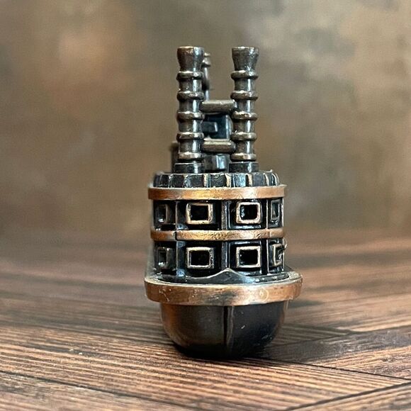 Vintage Die-Cast Steamboat Pencil Sharpener – Paddle Boat – Made in China - Picture 4 of 9